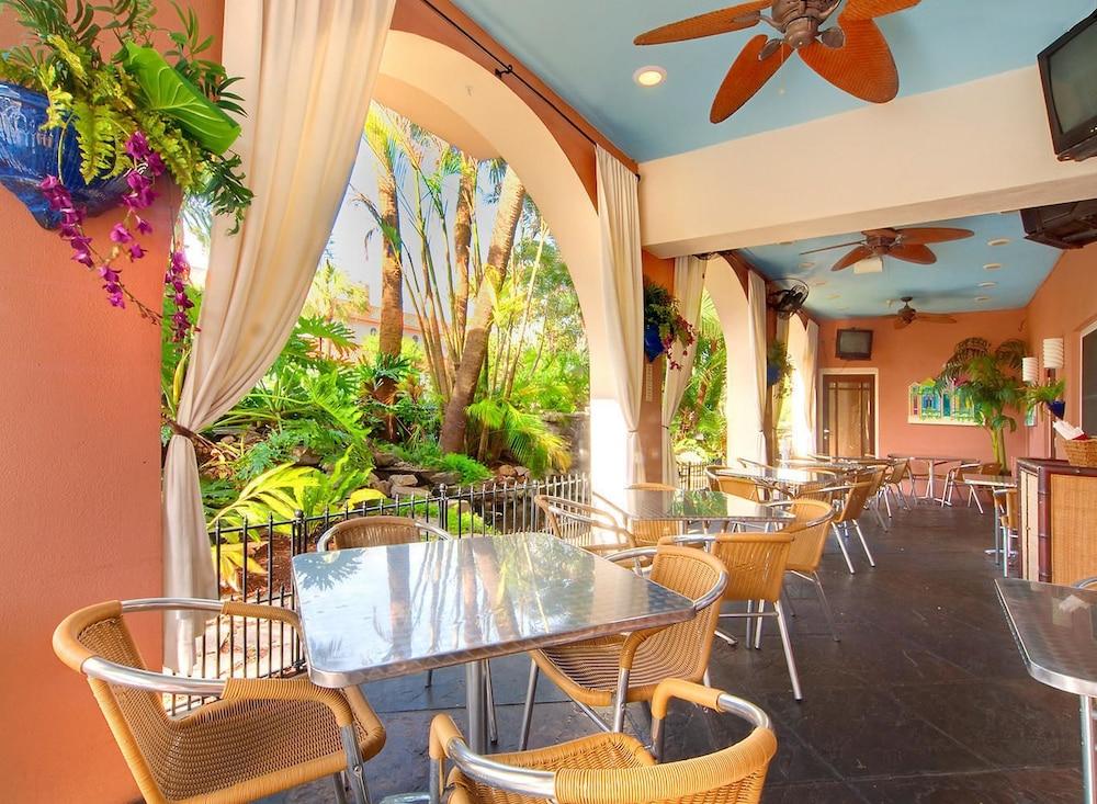 Tahitian Inn Boutique Hotel Tampa Exterior photo